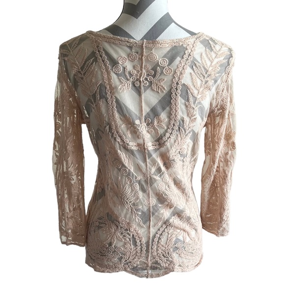 Ultra Pink top - Picture 2 of 3